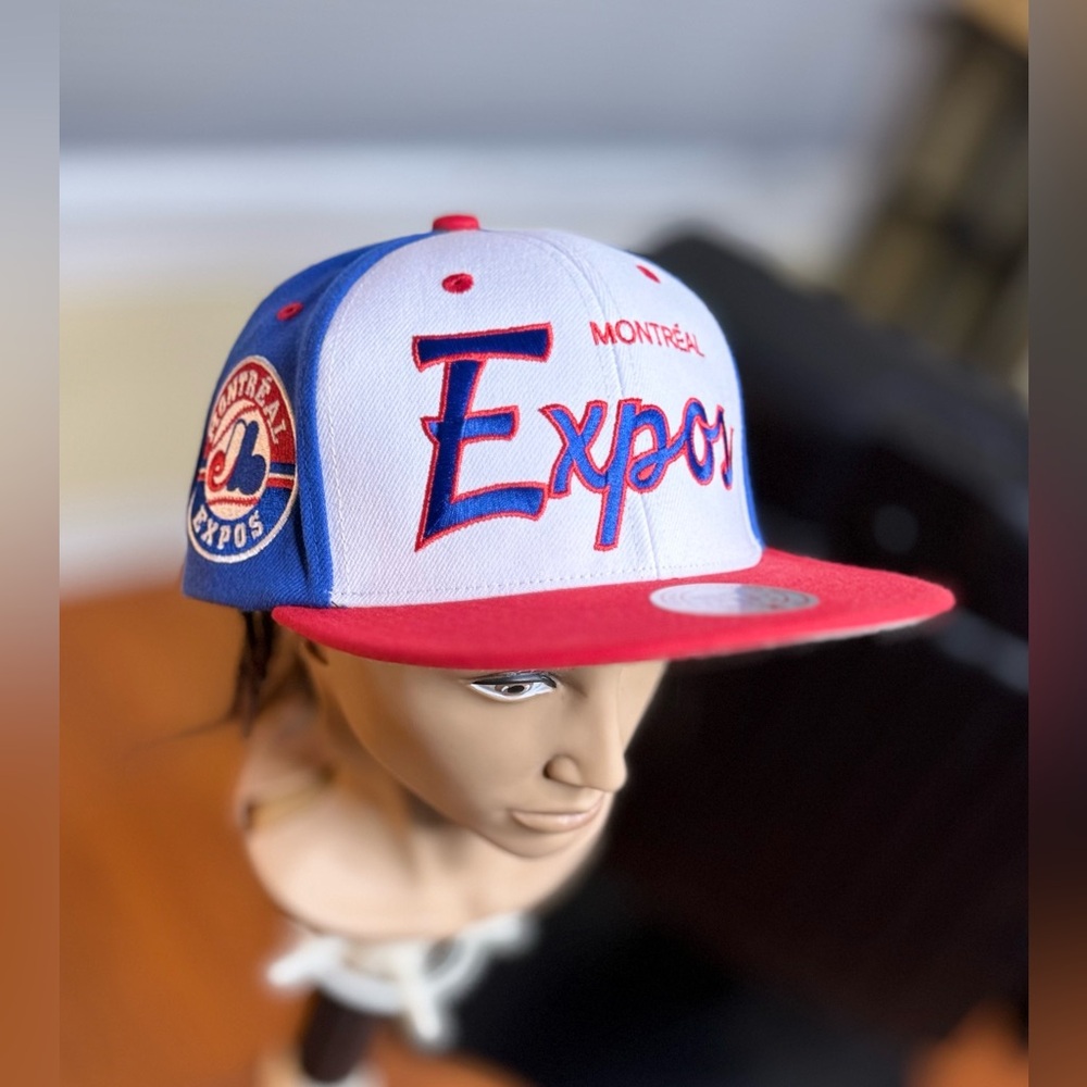 Gorgeous Montreal Expos Blue SnapBack Cap